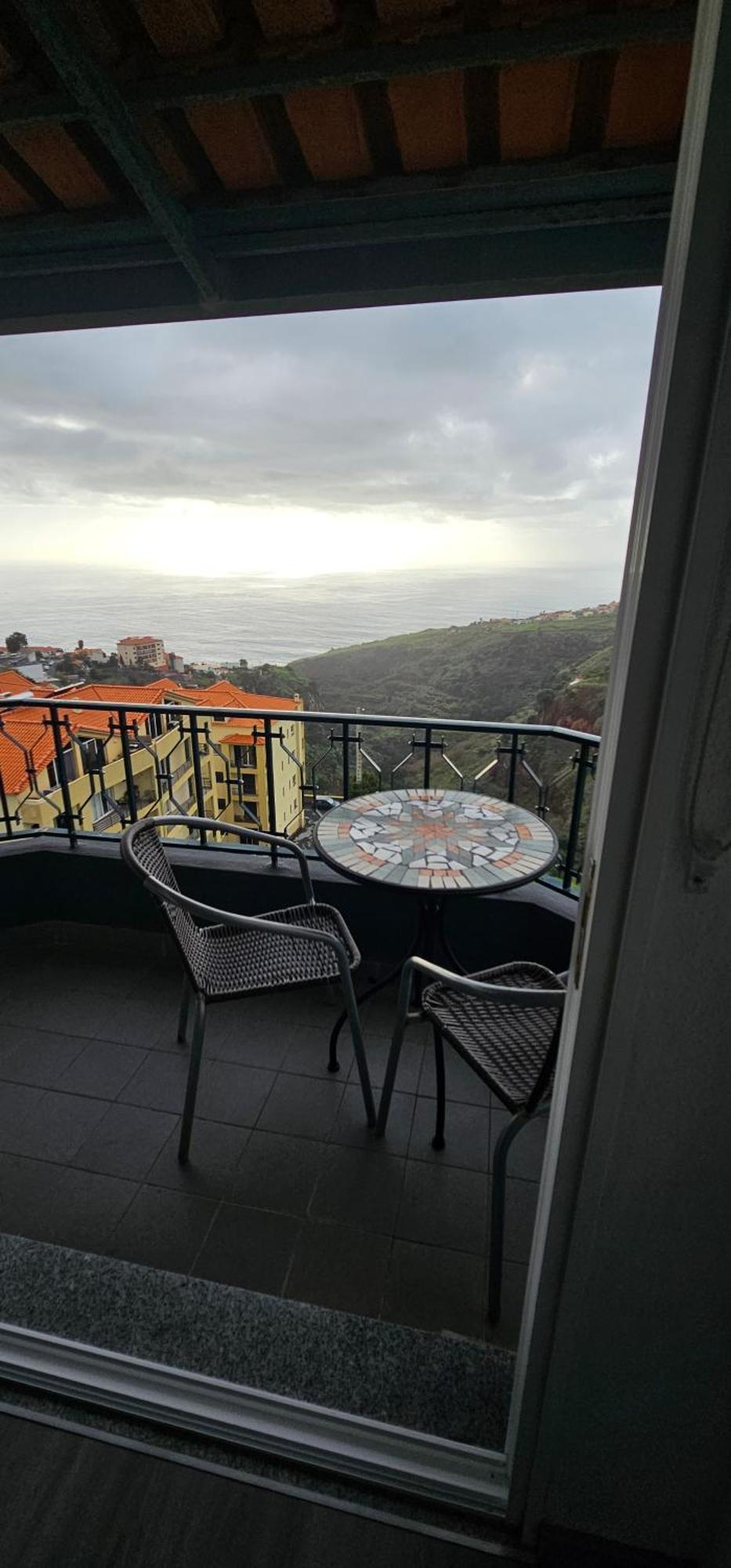 Sunset Star With Sea View Lägenhet Calheta  Exteriör bild