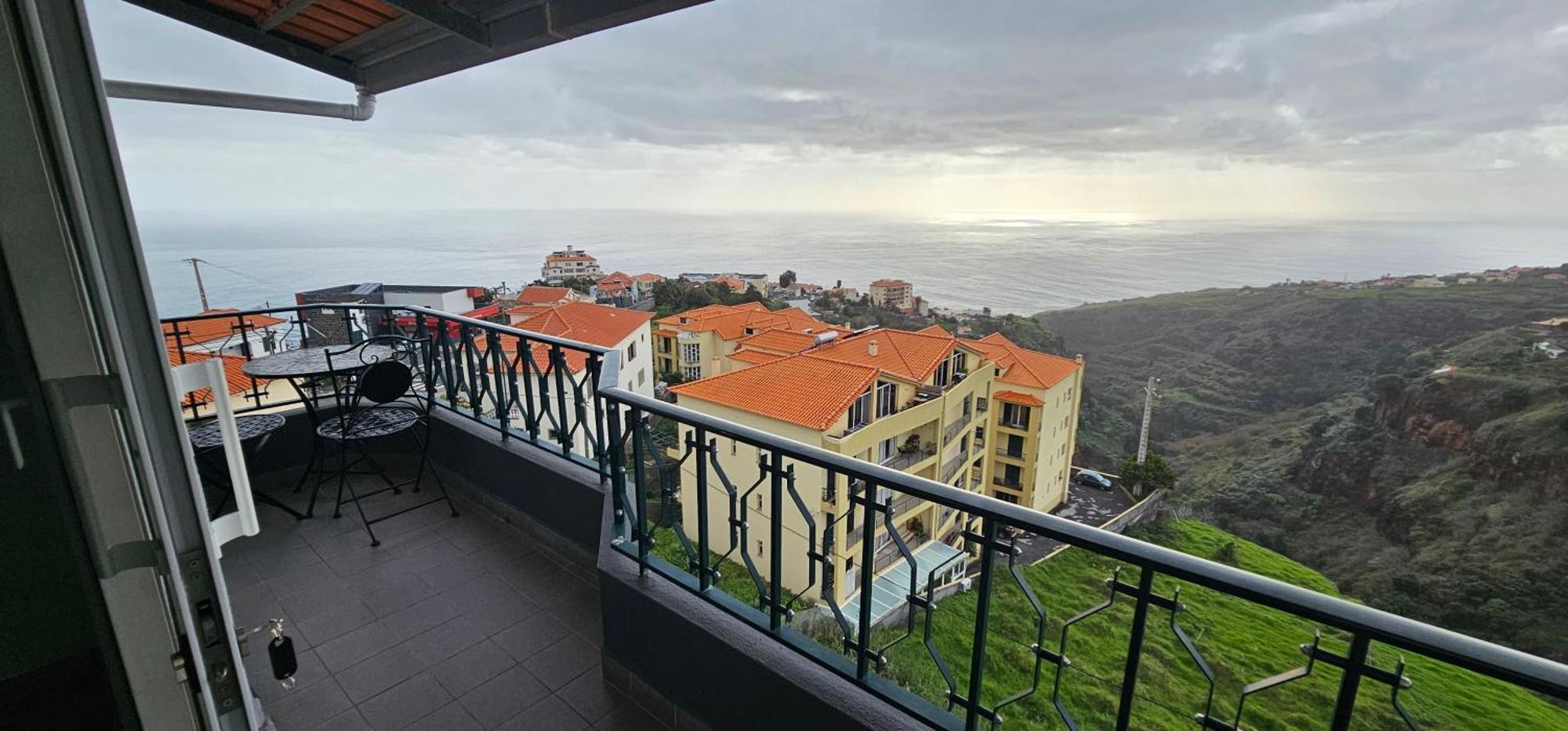Sunset Star With Sea View Lägenhet Calheta  Exteriör bild